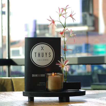 Sfeervolle tafel planken - WWW.DININGDECO.NL