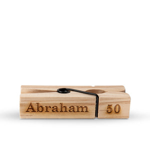 Abraham 50 knijper hout | Knijpertjes.nl